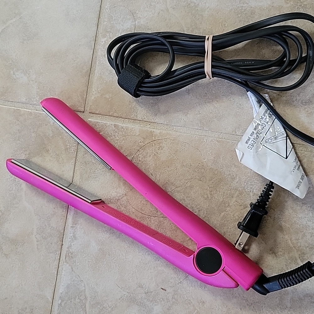 CHI FLAT IRON